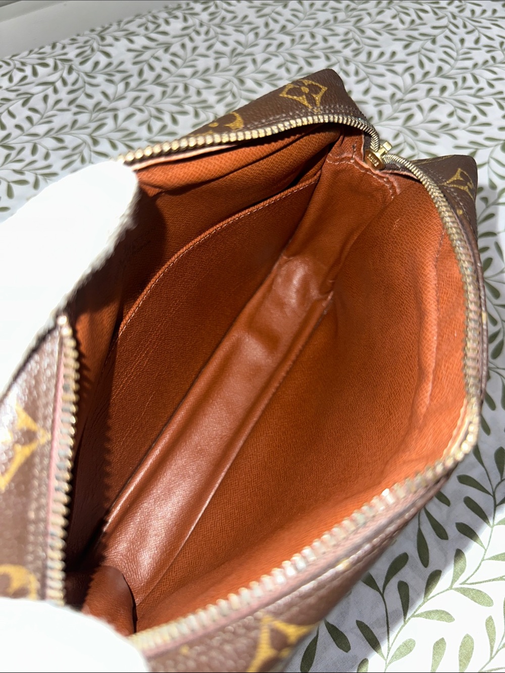 Louis Vuitton Monogram Toiletry Pouch - Picture 11 of 14